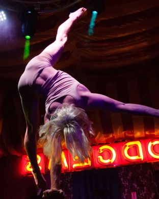 Cirque Eloize