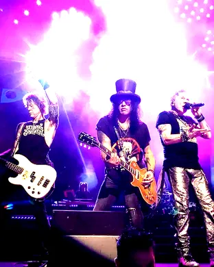 Guns N' Roses & Public Enemy