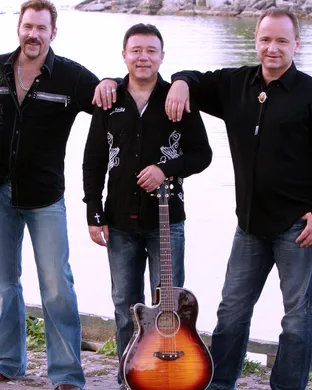 Hotel California - A Tribute to The Eagles
