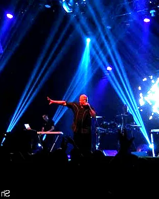 VNV Nation